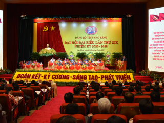 Gợi ý quà tặng đại hội Đảng trang trọng, ý nghĩa và thiết thực