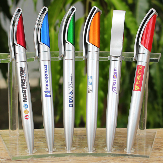 Bút bi nhựa BP-5202A