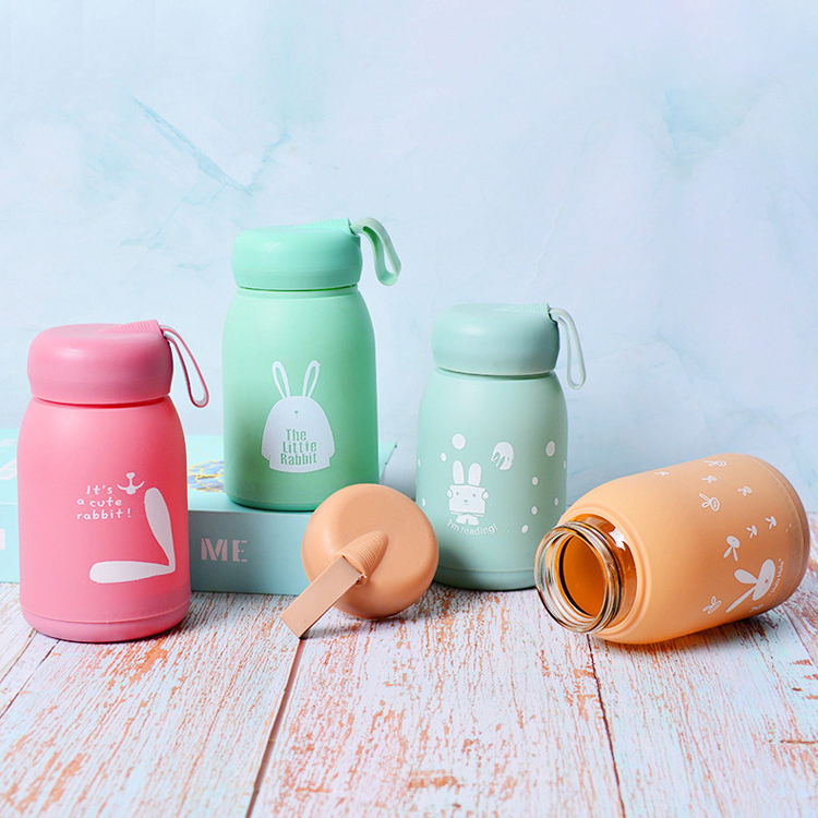 Tặng quà chia tay đồng nghiệp nữ