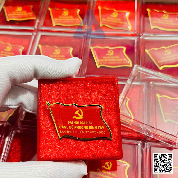 Hướng dẫn đeo huy hiệu Đảng đúng quy định & ý nghĩa biểu trưng của huy hiệu Đảng